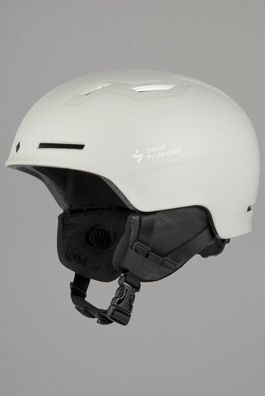 Winder Helmet