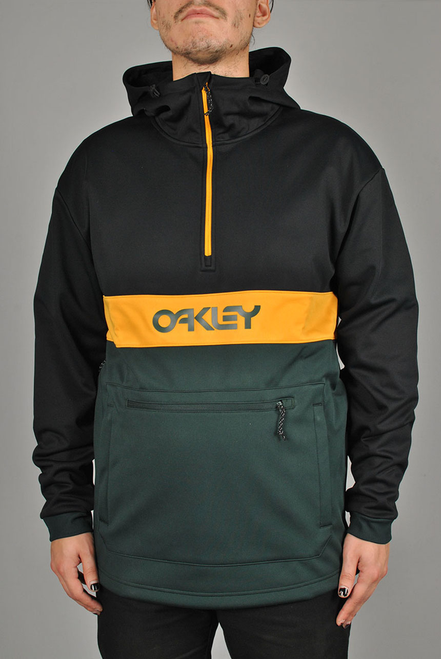 Tnp Nose Grab Softshell Rider Hood Tnp Nose Grab Softshell Rider Hood