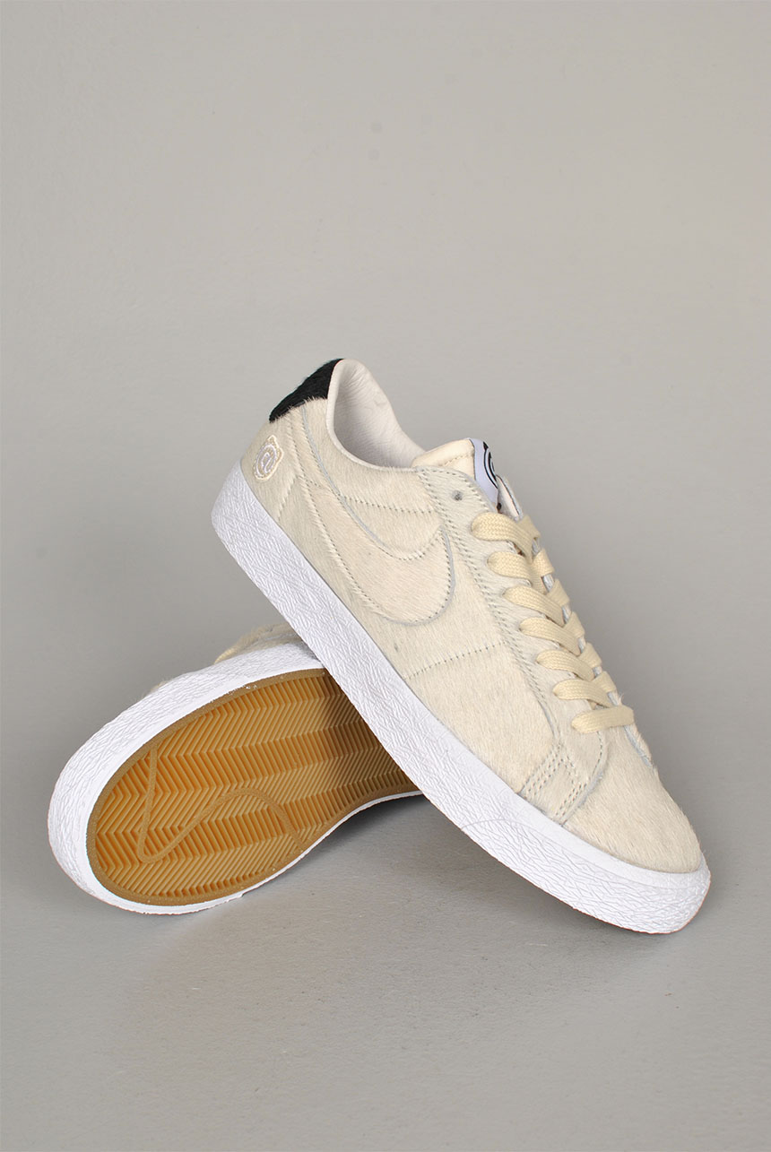 medicom blazer low