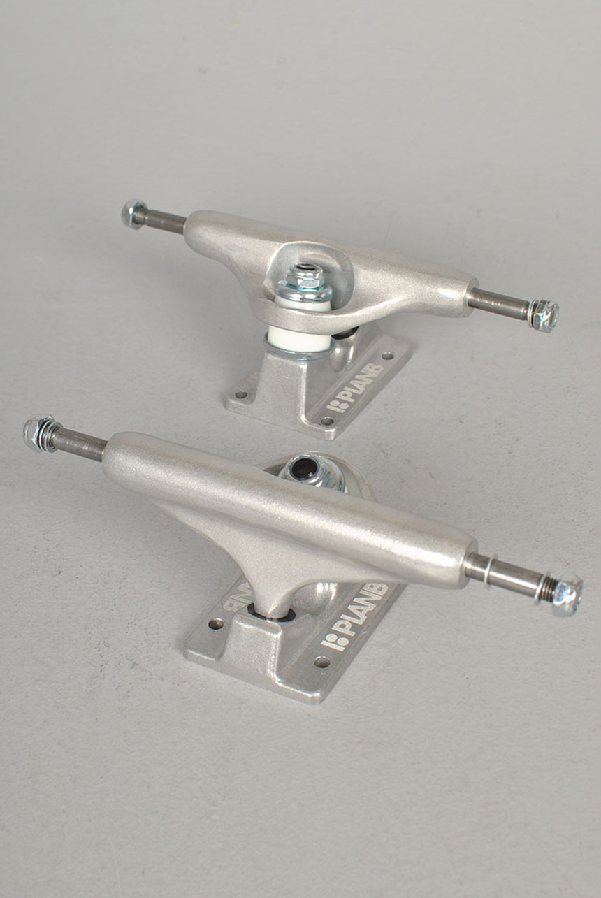 Standard Raw Trucks