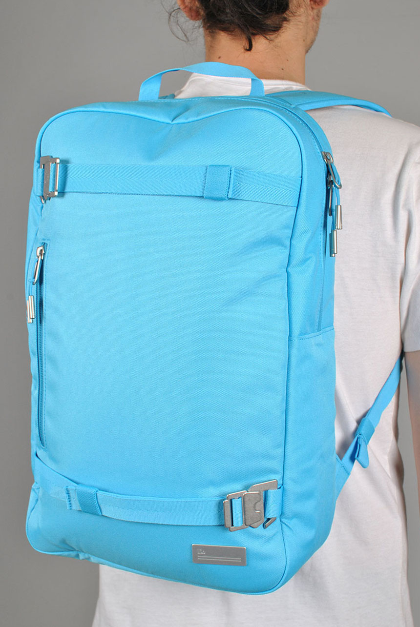  The Världsvan Backpack 17L, Icy Blue