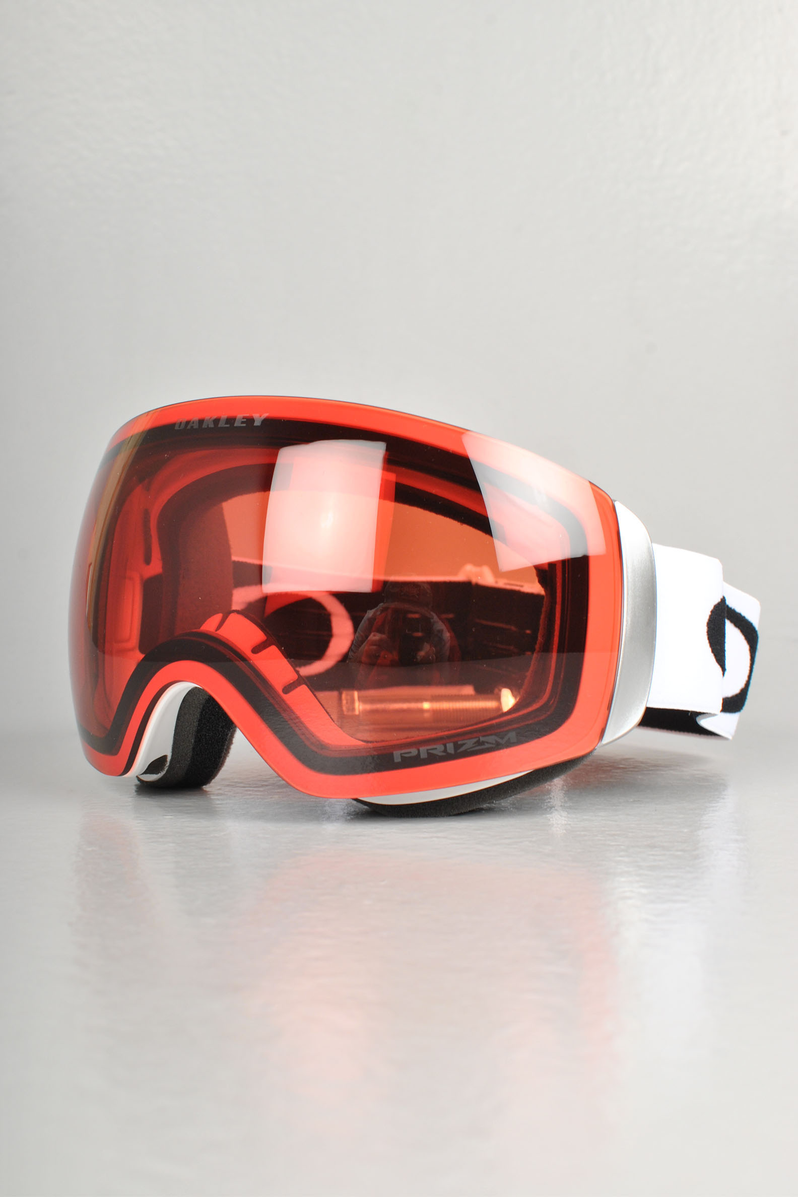 888392078018 Flight Deck M, Matte White Prizm Rose