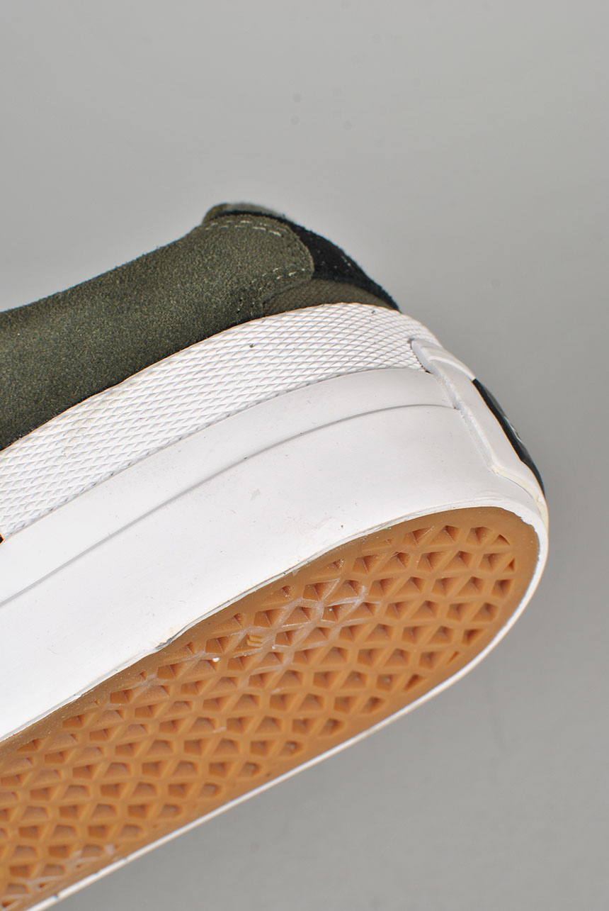 The Low Vulc, Olive/Black