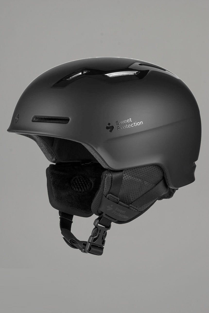 Winder Helmet