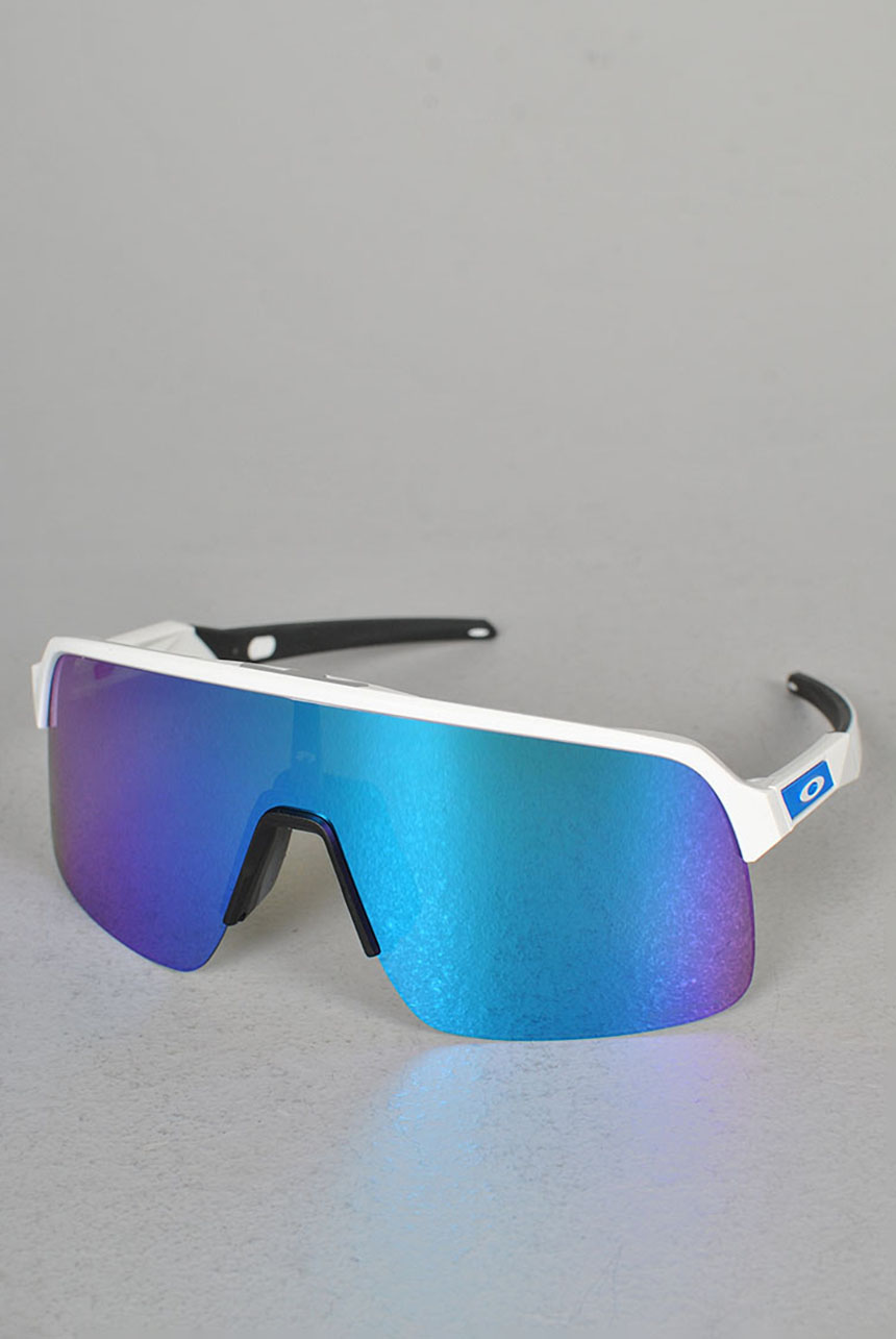Sutro Lite, Matte White/Prizm Sapphire Sutro Lite, Matte White/Prizm Sapphire