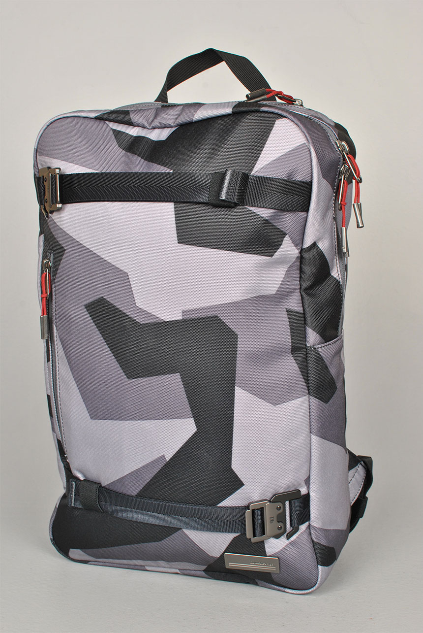 The Världsvan Backpack 17L, JO Camo