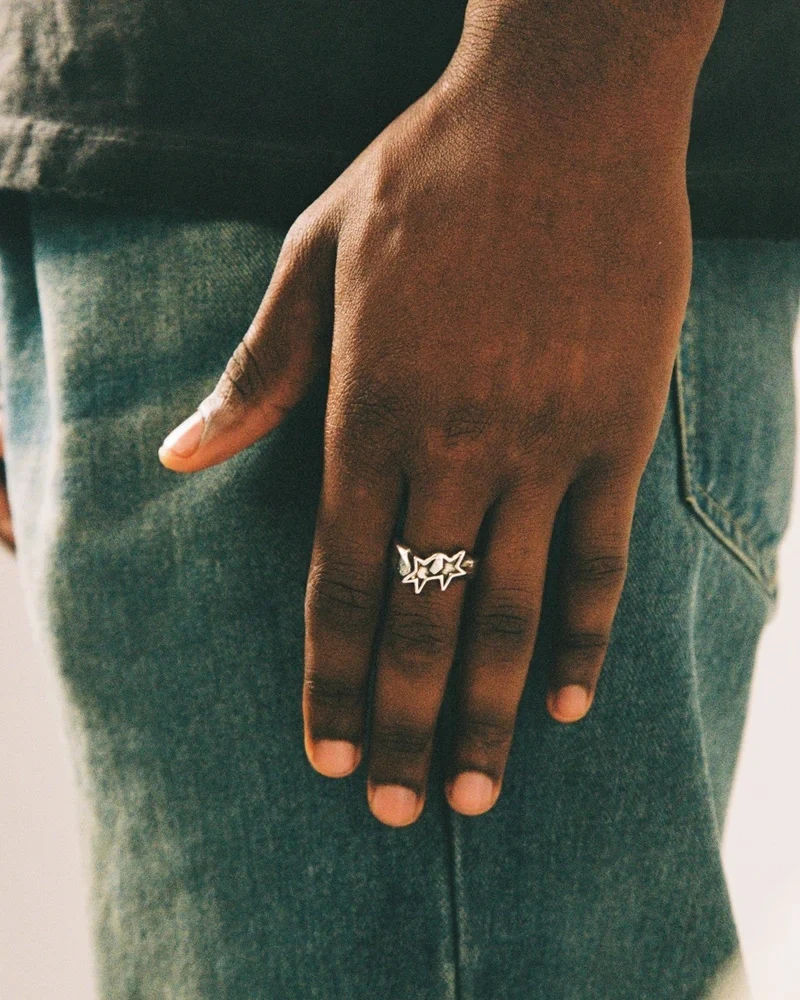 Tilled Icon Ring Plata