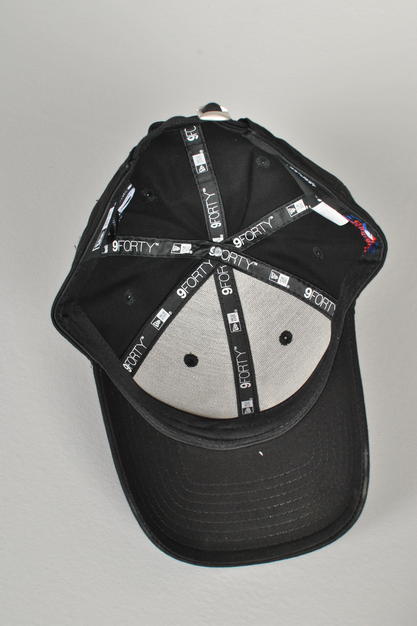 NY Yankees 9Forty Adjustable Cap, Black/White