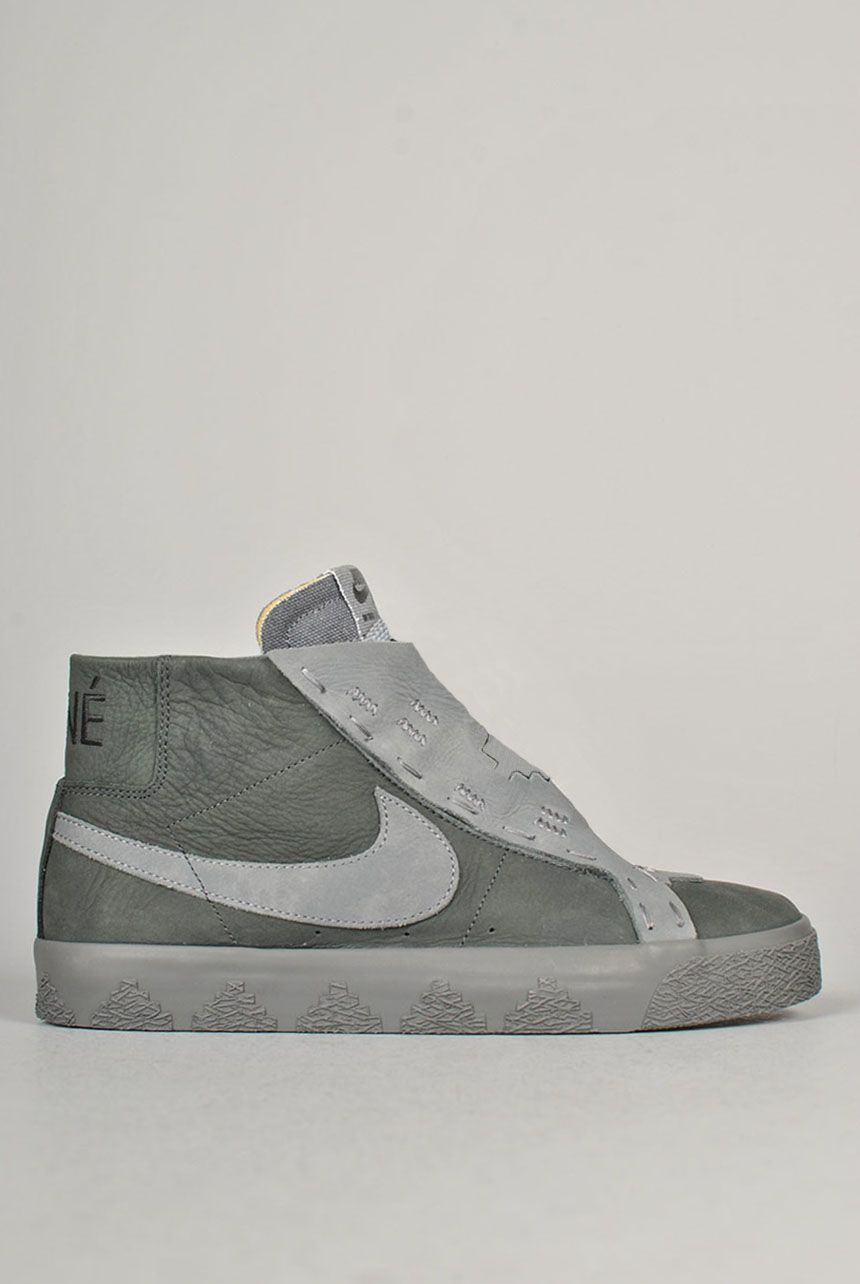 Zoom Blazer Mid QS