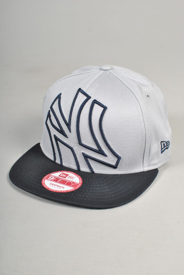 NY Yankees Big Punch Snapback Cap, Grey