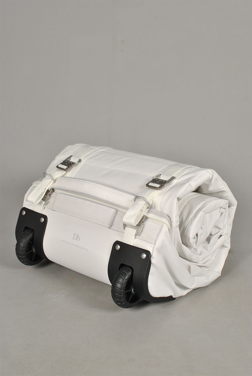 The Djärv Boardbag, White Out