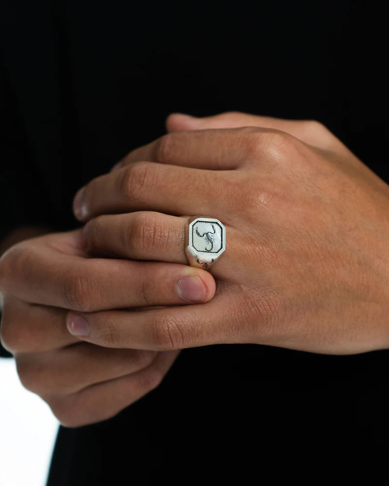 Scorpio Ring Plata
