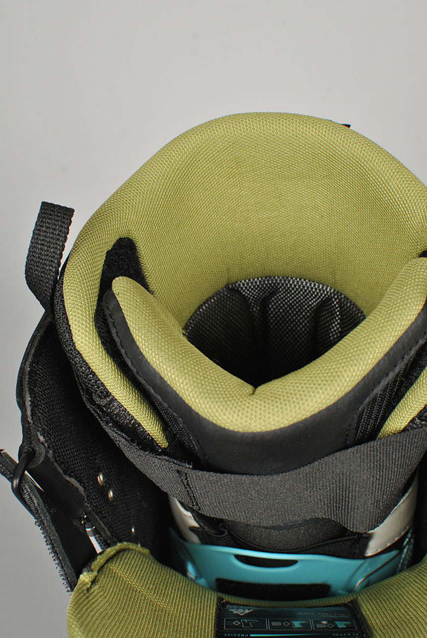 1350381