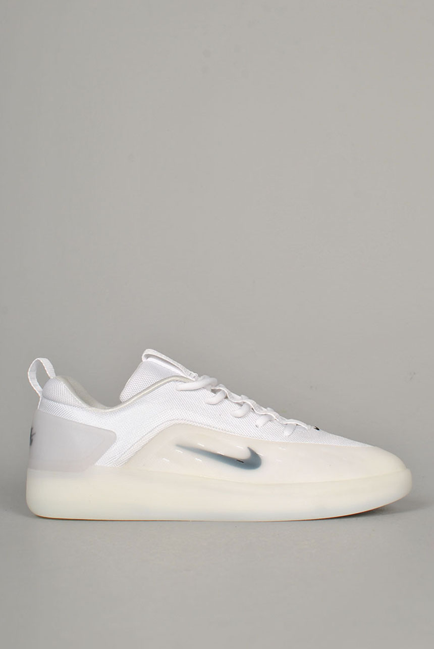Zoom Nyjah 4