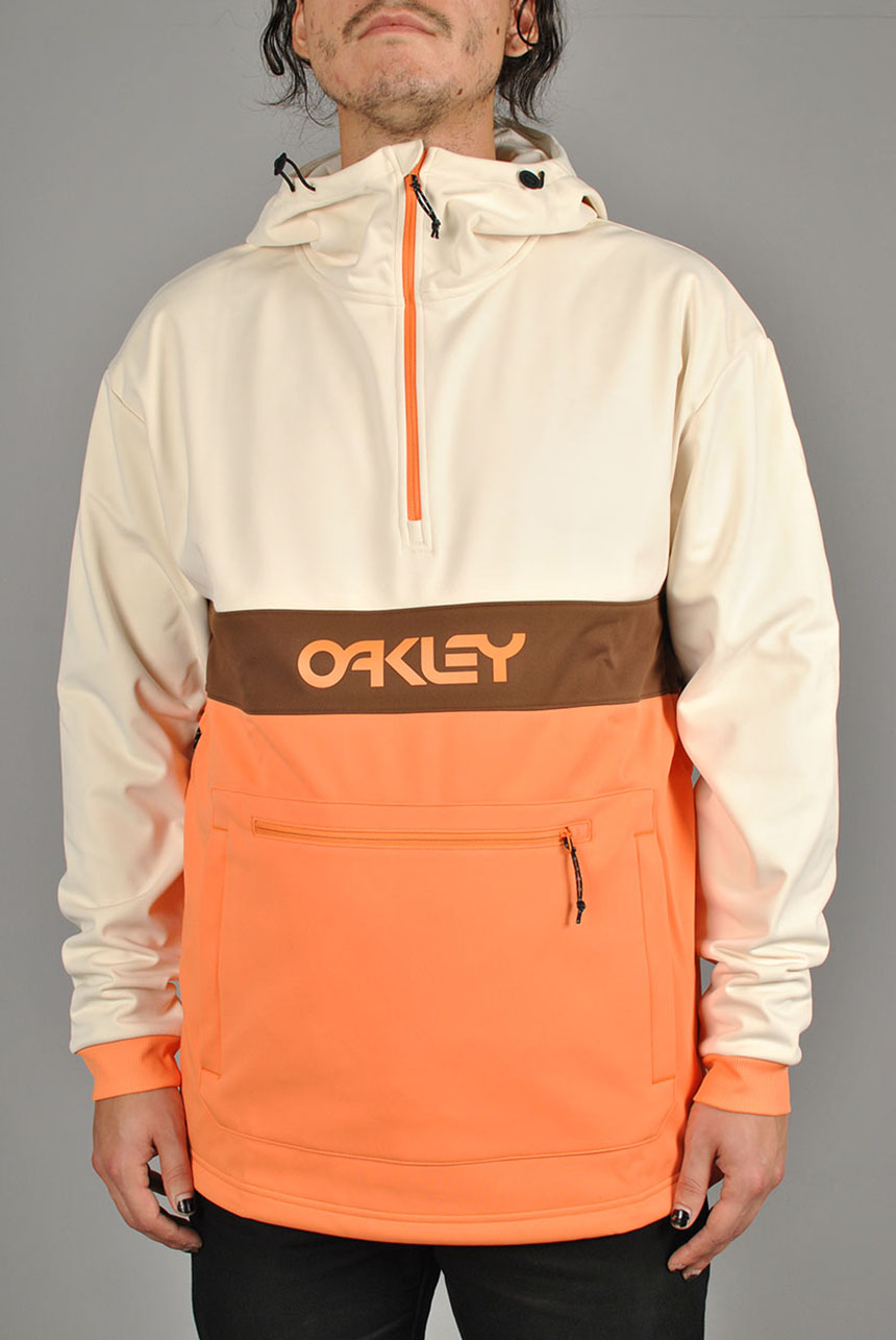 Tnp Nose Grab Softshell Rider Hood Tnp Nose Grab Softshell Rider Hood